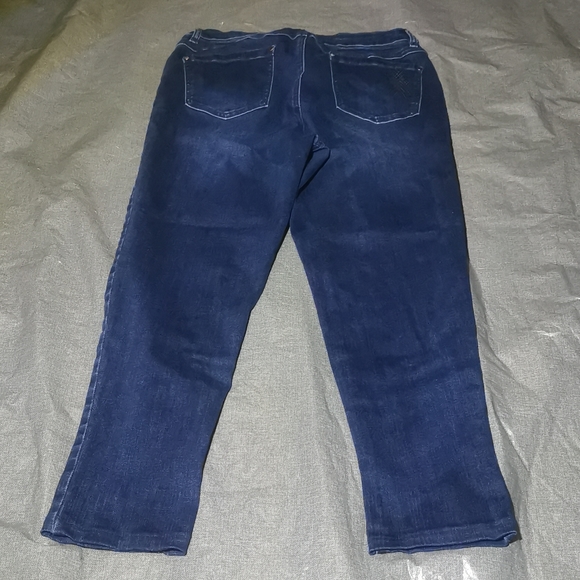 Laura Petites Jeans High Rise Legs Have been shortened Blue Denim Size 10 - Picture 2 of 11